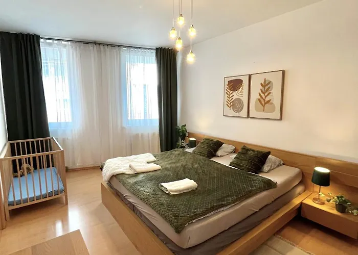 Tina - Old Town, Ac, Free Private Parking Apartmán